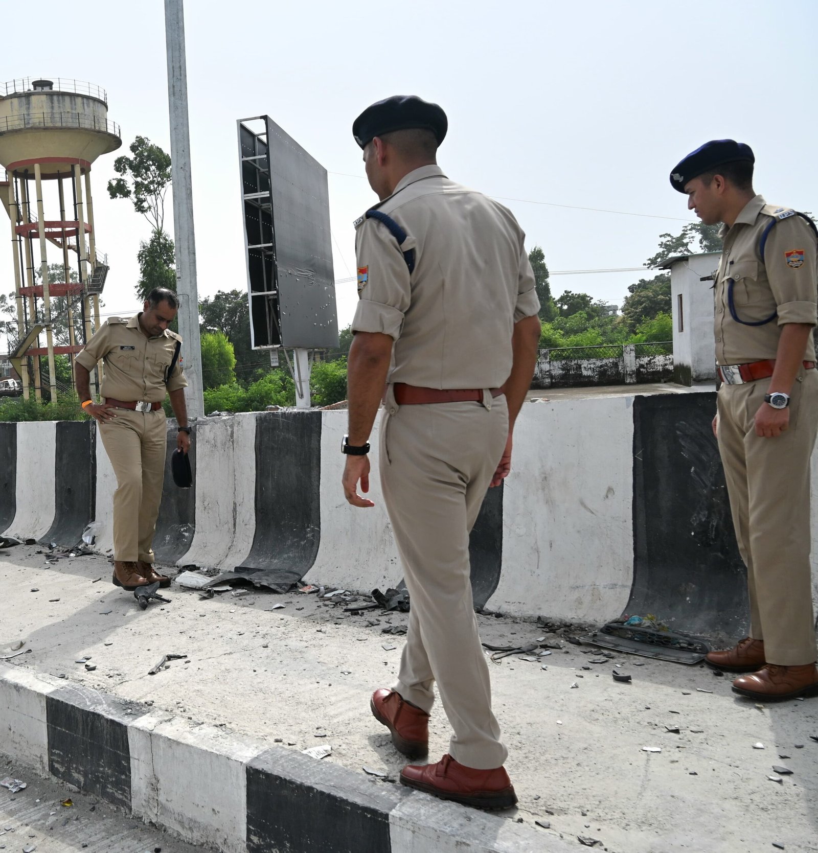 तीनपानी बाईपास हादसे के बाद एक्शन में एसएसपी, घटनास्थल का किया निरीक्षण, वैज्ञानिक जांच के दिए निर्देश
