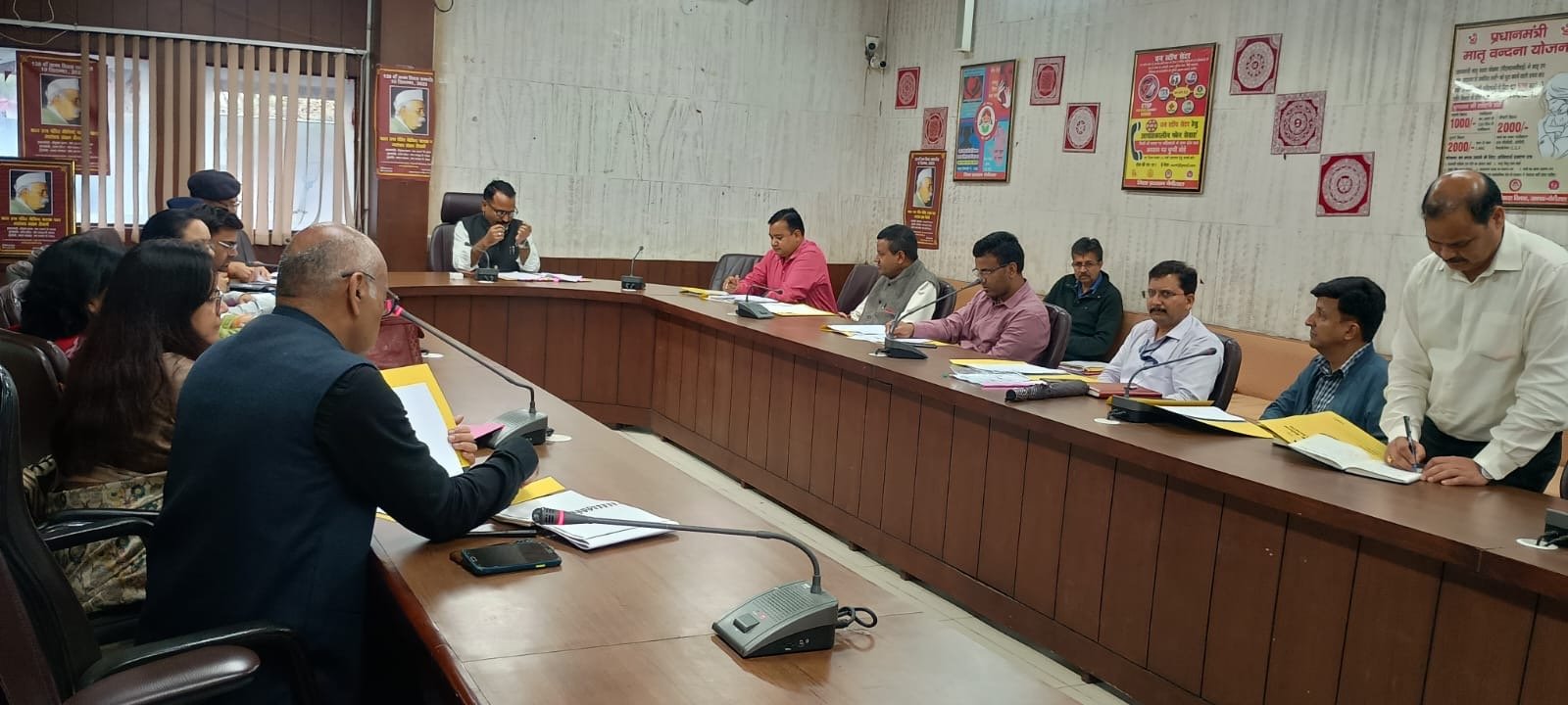 नैनीताल में मानसिक स्वास्थ्य को लेकर बड़ा निर्णय, सभी शिक्षण संस्थानों में मनोवैज्ञानिक काउंसलर नियुक्त करने के निर्देश