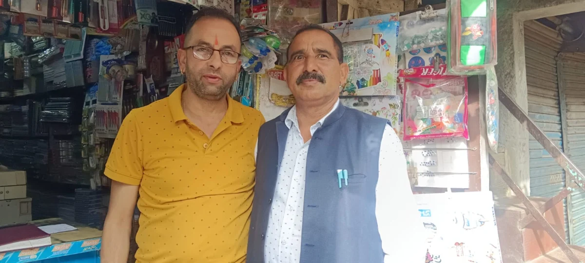 जनसंपर्क अभियान के जरिए संगठन को मजबूत करने में जुटे डॉ. भुवन आर्य, लगातार कर रहे हैं परिश्रम