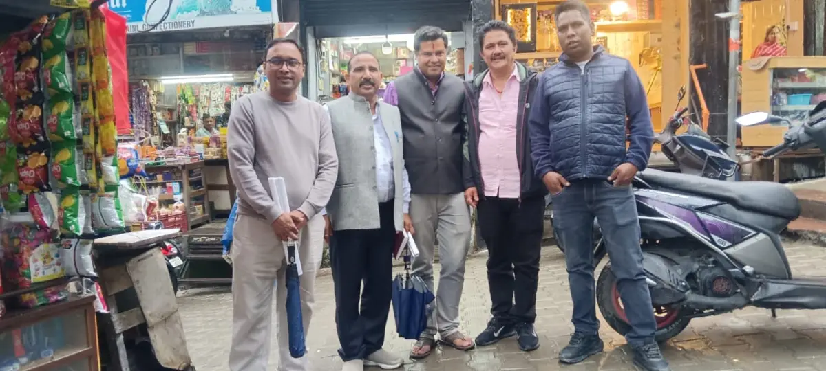 जनता के बीच पहुंचे डॉ. भुवन आर्य, नैनीताल विधानसभा में जनसंपर्क से संगठन तक दिखाया दम