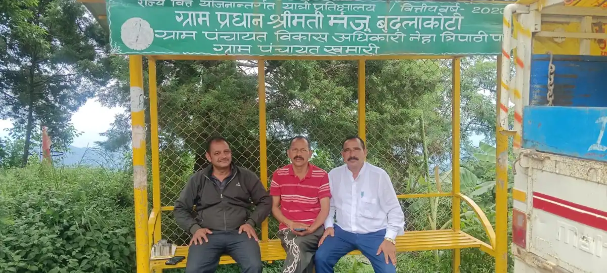 आज भीमताल ब्लॉक के गांवों में गूंजा जनसंपर्क, डॉ. भुवन आर्य ने ग्रामीणों से साधा सीधा संवाद