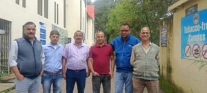 डॉ. भुवन चंद्र आर्य का व्यापक जनसंपर्क अभियान, D.S.B. कैंपस से न्यायालय और ग्रामीण क्षेत्रों तक पहुंचाया सरकार का संदेश