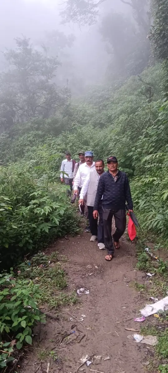 जनता के बीच पहुंचे डॉ. भुवन आर्य, नैनीताल विधानसभा में जनसंपर्क से संगठन तक दिखाया दम
