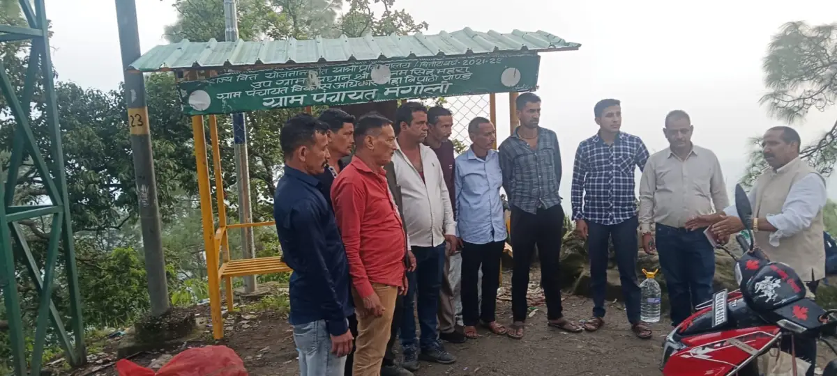 2027 की तैयारी में जुटे डॉ. भुवन चंद्र आर्य, मंगोली में कार्यकर्ताओं के साथ रणनीति पर मंथन, घोड़ाखाल के गोल्ज्यू मंदिर में की पूजा-अर्चना