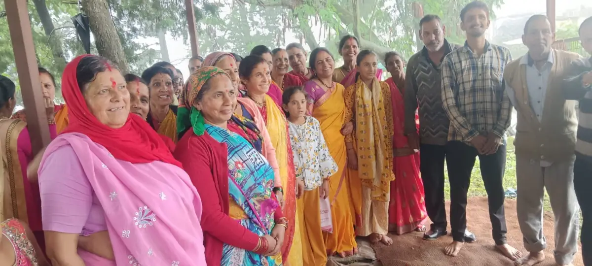 भीमताल ब्लॉक में फिर सक्रिय हुए डॉ. भुवन चंद्र आर्य, गांव-गांव जनसंपर्क कर तेज की सियासी हलचल