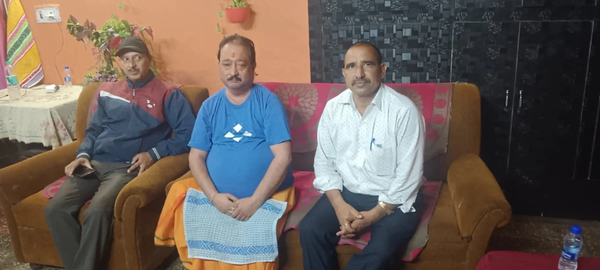 भीमताल ब्लॉक में फिर सक्रिय हुए डॉ. भुवन चंद्र आर्य, गांव-गांव जनसंपर्क कर तेज की सियासी हलचल