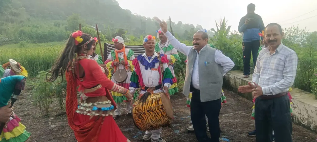 छोलिया की थाप और जय नंदा-सुनंदा के जयकारों से भक्तिमय हुआ नैनीताल, कदली यात्रा ने बांधा समां