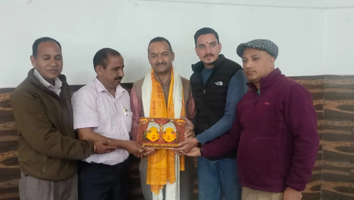 विश्वविद्यालय से गांव तक सक्रिय रहे डॉ. भुवन चंद्र आर्य, नए कुलपति-कुलसचिव से मुलाकात के साथ किया जनसंपर्क