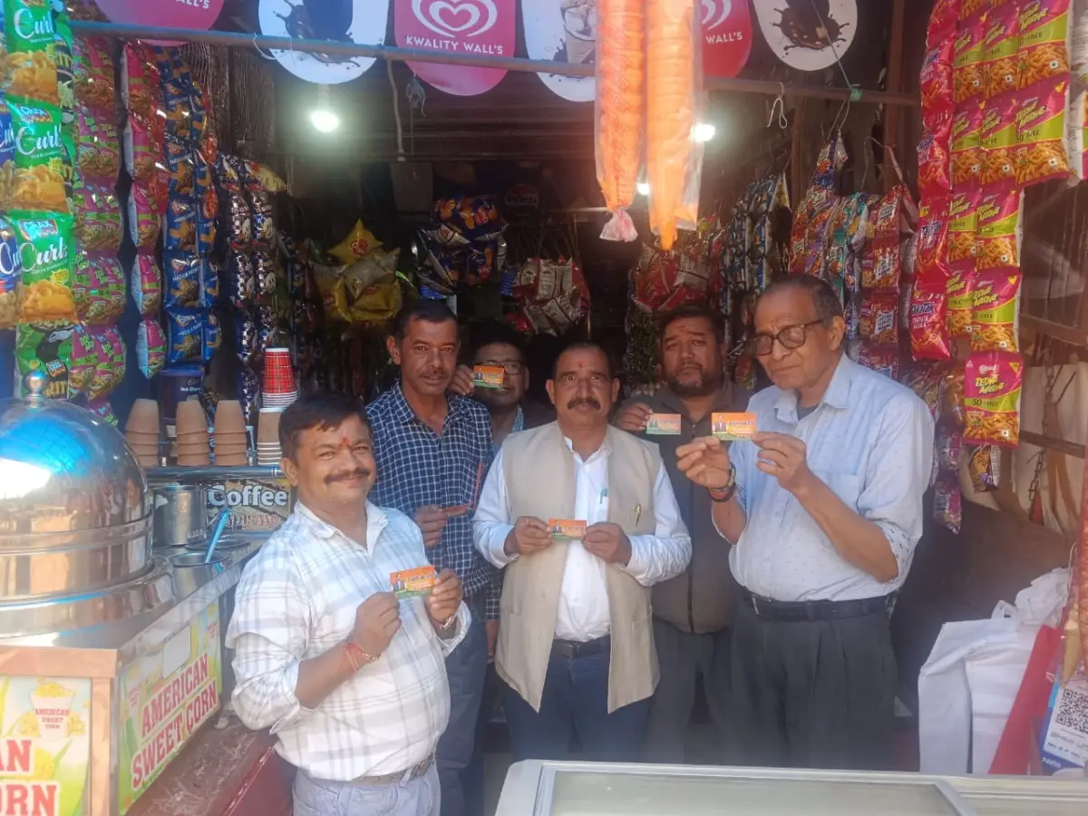 मां नयना देवी के दरबार में पहुंचे डॉ. भुवन आर्य, माँ के डोले में हुए शामिल