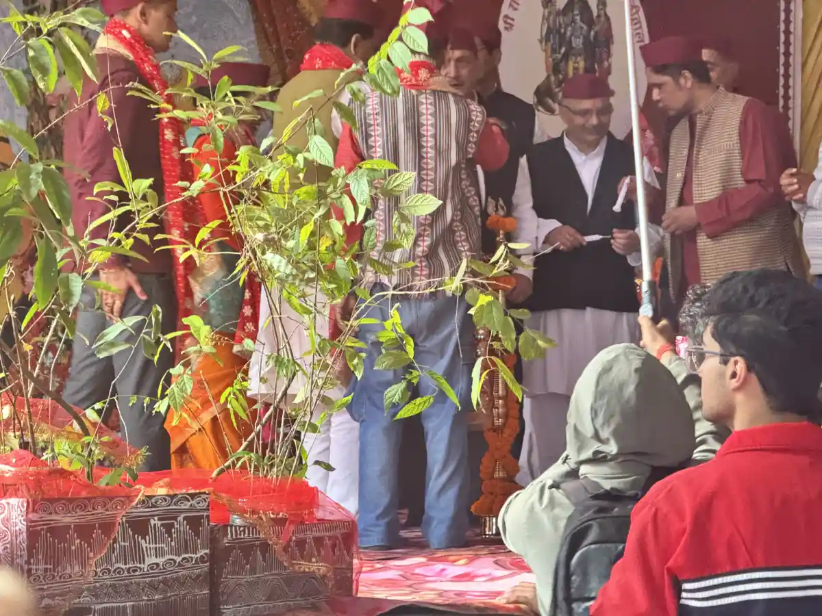 नैनीताल में 124वें नंदा देवी महोत्सव का भव्य आगाज, दीप प्रज्वलन के बाद कदली दल मंगोली रवाना