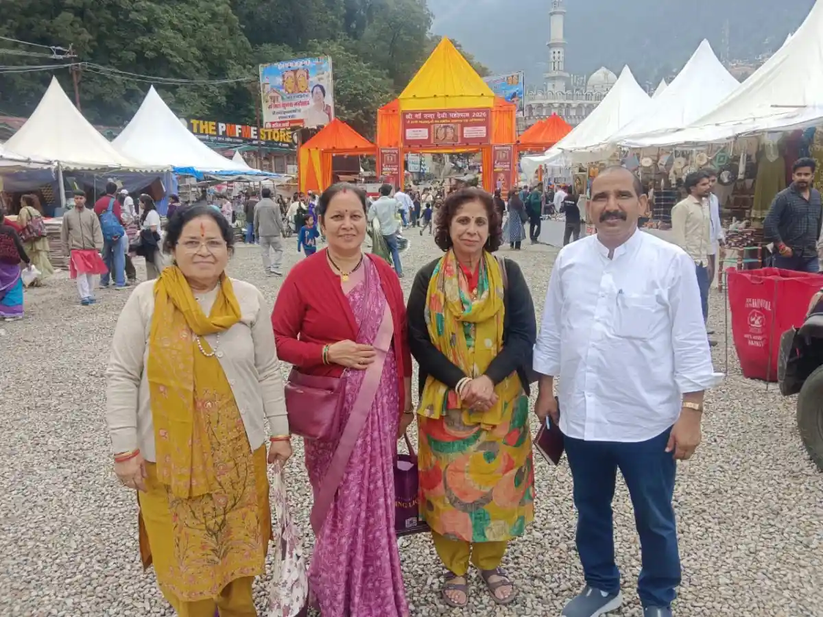 डीएसबी परिसर से गांवों और बाजार तक सक्रिय रहे डॉ. भुवन चंद्र आर्य, शिक्षकों-शोधार्थियों व कार्यकर्ताओं से किया संवाद