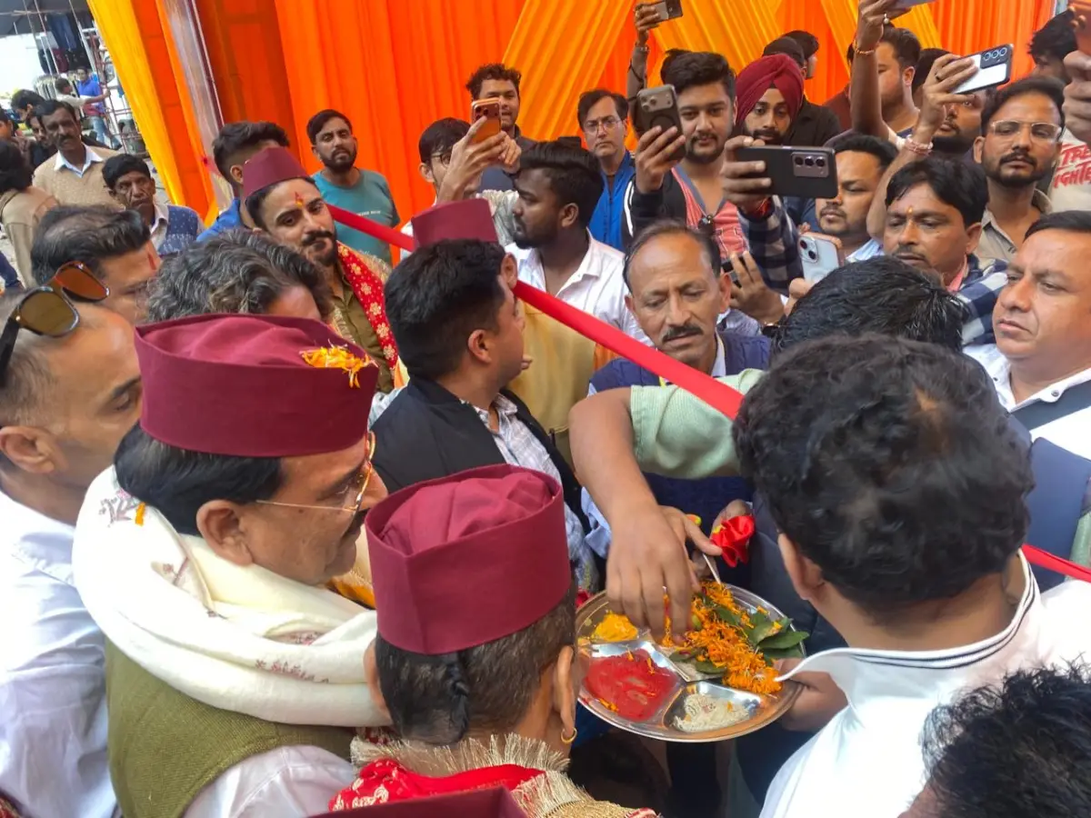 नैनीताल में 124वें नंदा देवी महोत्सव का भव्य आगाज, दीप प्रज्वलन के बाद कदली दल मंगोली रवाना