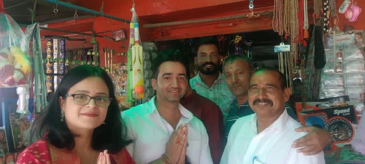 2027 की तैयारी में जुटे डॉ. भुवन चंद्र आर्य, मंगोली में कार्यकर्ताओं के साथ रणनीति पर मंथन, घोड़ाखाल के गोल्ज्यू मंदिर में की पूजा-अर्चना