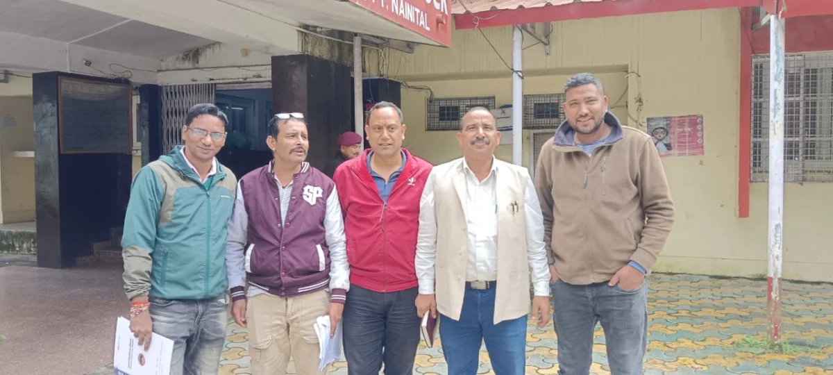 नैनीताल में भुवन आर्य का जनसंपर्क अभियान तेज, कर्मचारी और व्यापारियों से साधा सीधा