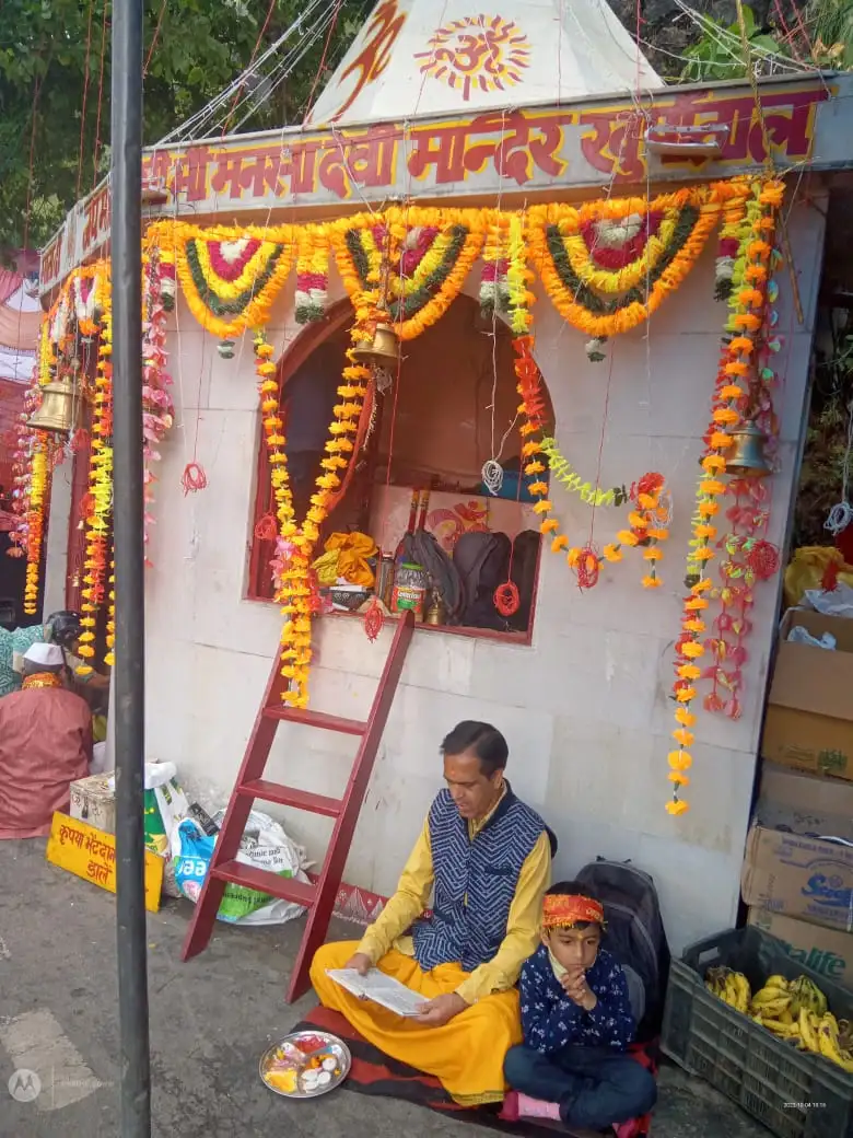 नवरात्रि में सजेगा खुरपाताल में मां मनसा देवी का दरबार, 11 से पंच आरती और 19 अक्टूबर को होगा भव्य महाभंडारा