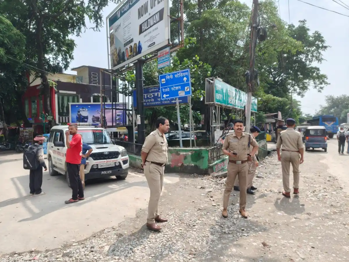 सड़क पर मनमानी करने वालों की शामत, नैनीताल पुलिस ने चलाया बड़ा अभियान