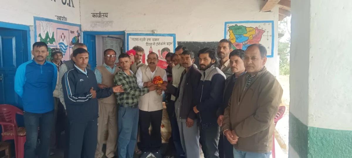 टिकट का ऐलान अभी दूर, लेकिन मैदान में सक्रियता तेज—नैनीताल के गांवों में डॉ. भुवन आर्य का जनसंपर्क अभियान