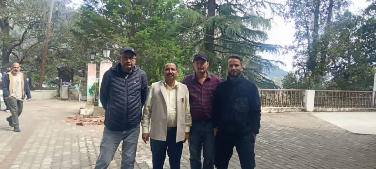 घोड़ाखाल गोल्ज्यू मंदिर में दर्शन, भवाली बाजार से डीएसबी तक डॉ. भुवन चंद्र आर्य ने किया जनसंपर्क