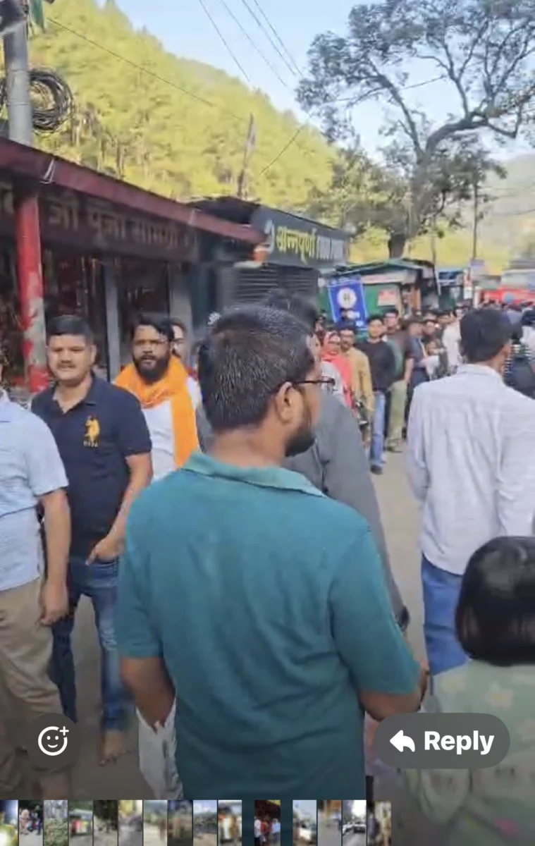 कैंची धाम में रविवार को 15 हजार से अधिक श्रद्धालुओं ने किए दर्शन, पुलिस ने संभाली यातायात व्यवस्था