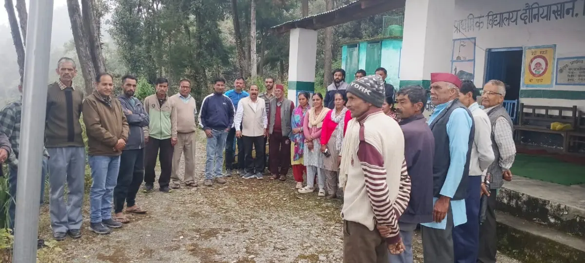 टिकट का ऐलान अभी दूर, लेकिन मैदान में सक्रियता तेज—नैनीताल के गांवों में डॉ. भुवन आर्य का जनसंपर्क अभियान